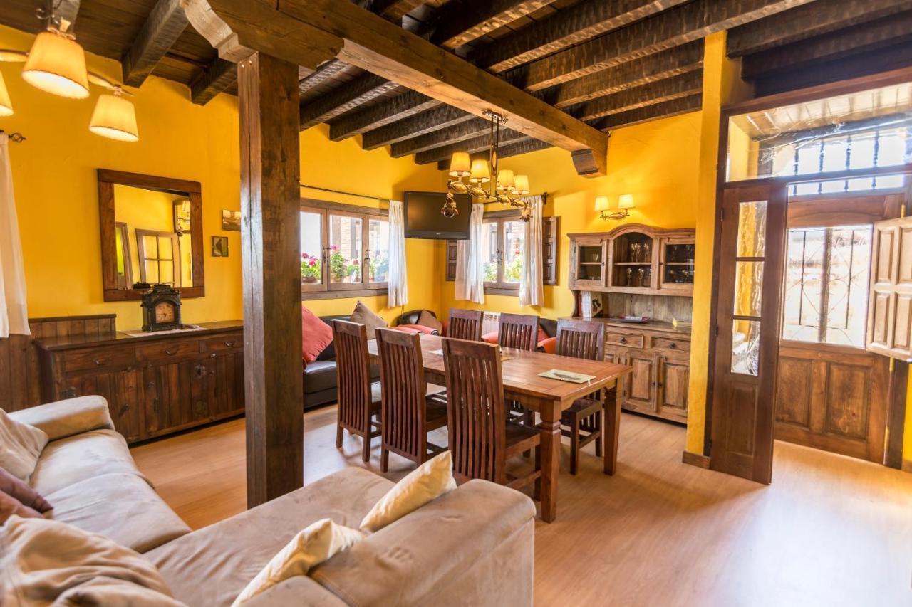 El Nido Del Mirlo Villa Casarejos Exteriör bild